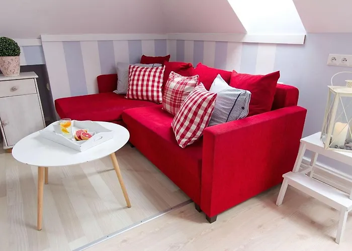 Near Wolin National Park & アパート *